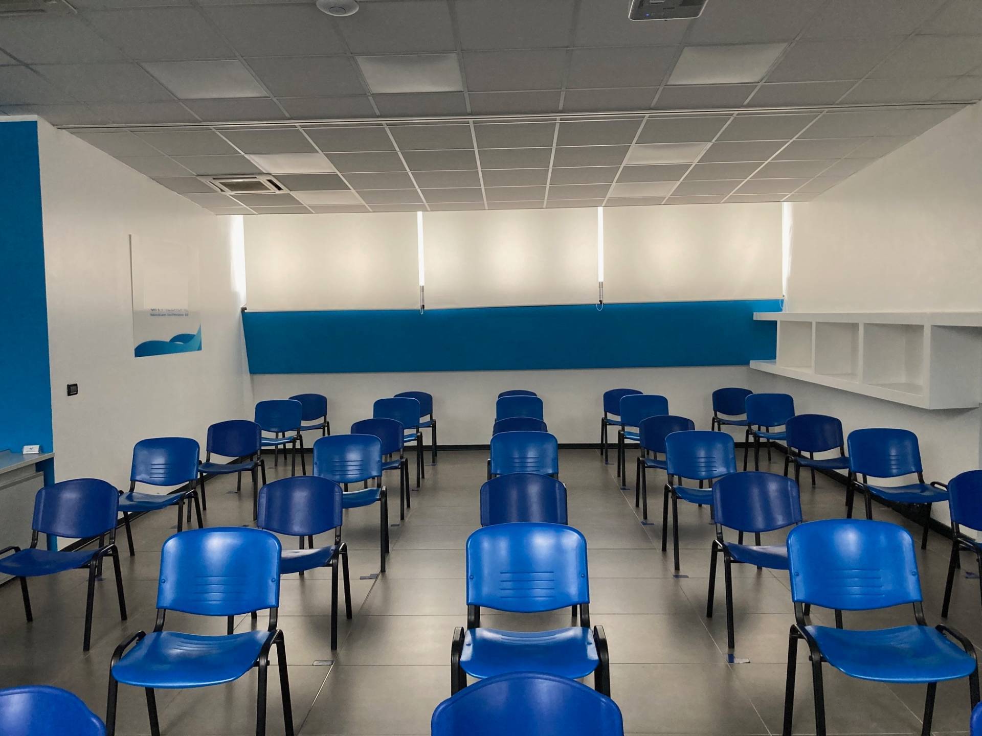 Ufficio in affitto a Moncalieri, C.so Savona