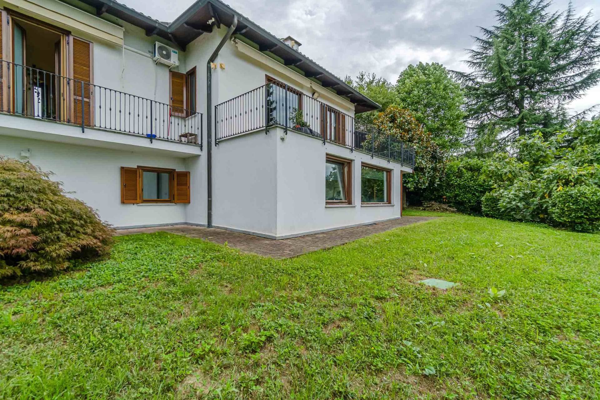 Villa in vendita a Gassino Torinese, Collinare