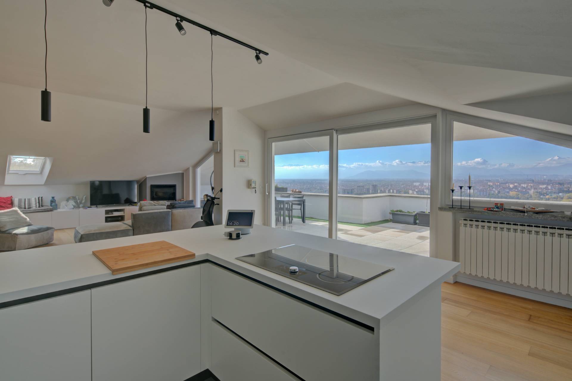 Attico in vendita a Moncalieri, Castello Reale