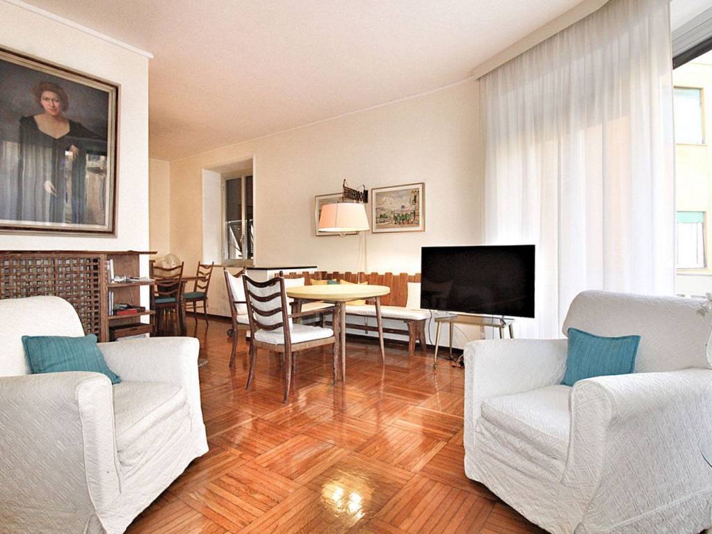 Appartamento in vendita a Rapallo, Centrale