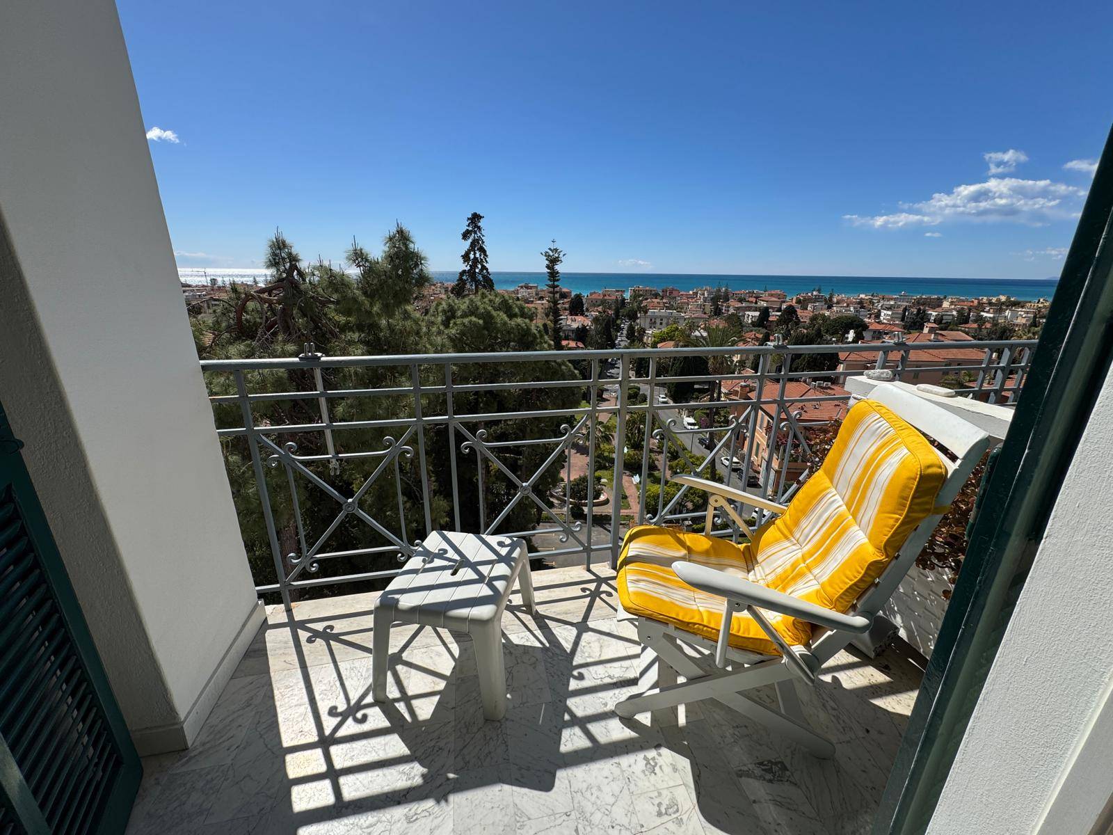 Appartamento in vendita a Bordighera, Centro