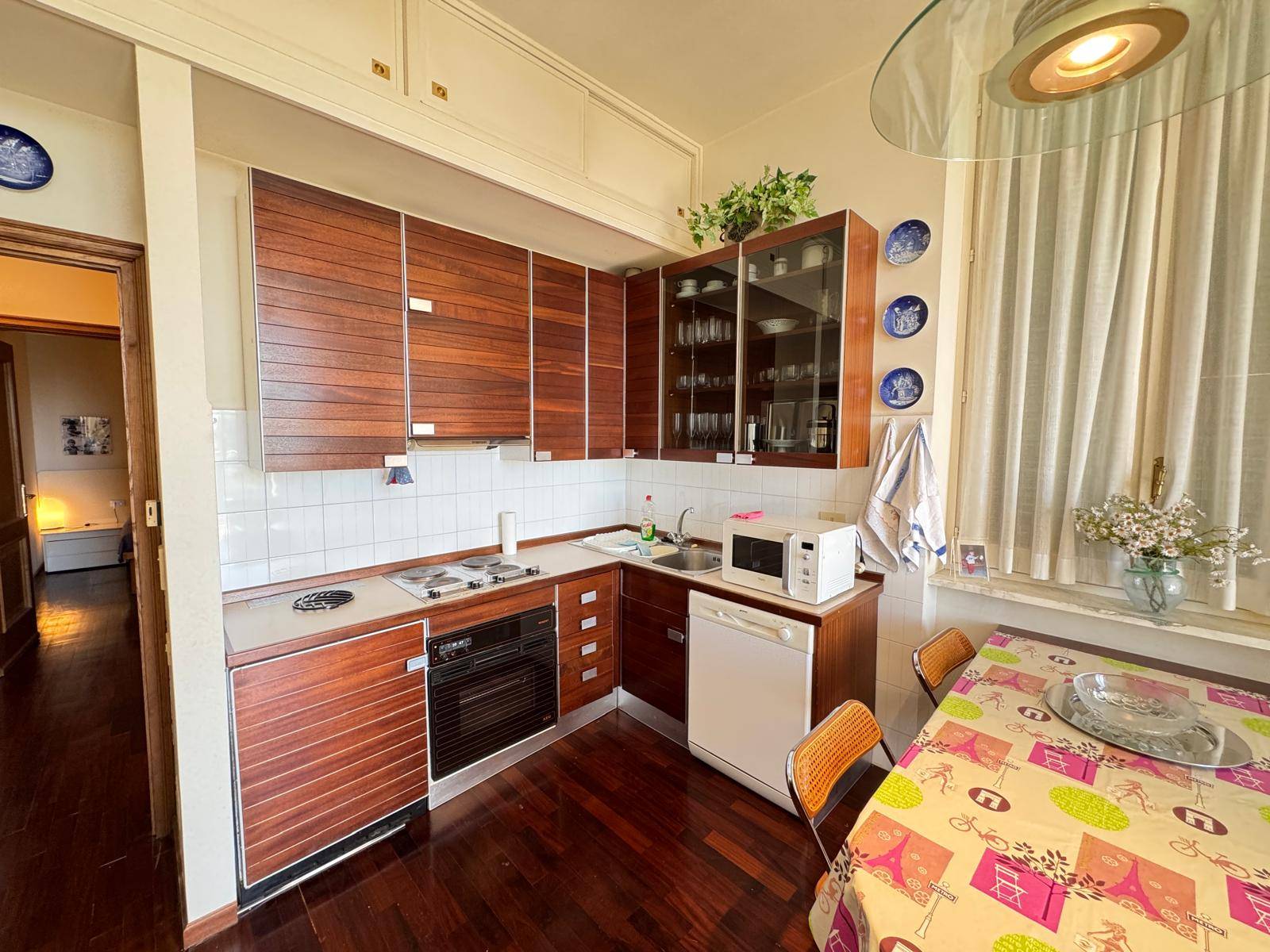Appartamento in vendita a Bordighera, Centro
