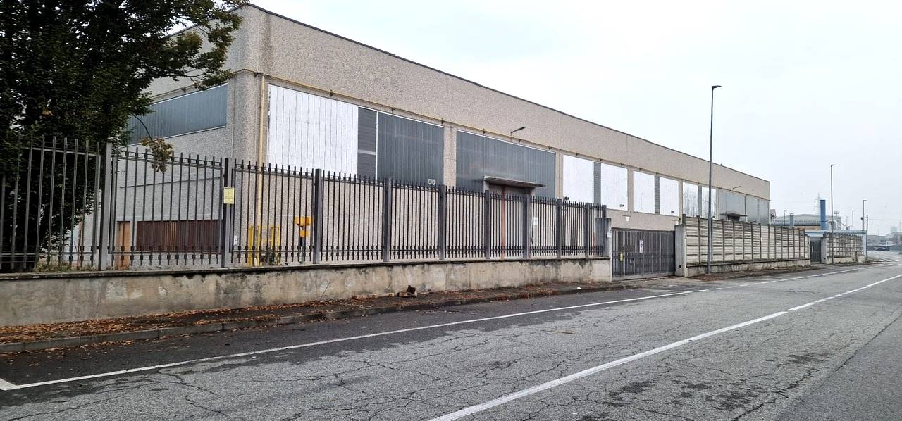Capannone in affitto a Nichelino, Industriale