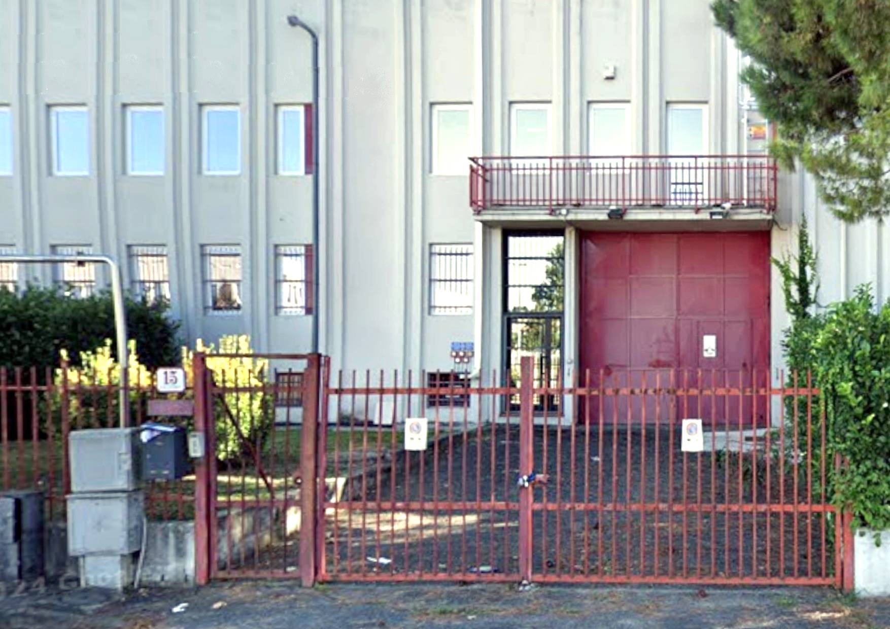Capannone in vendita a Trofarello, Vado'