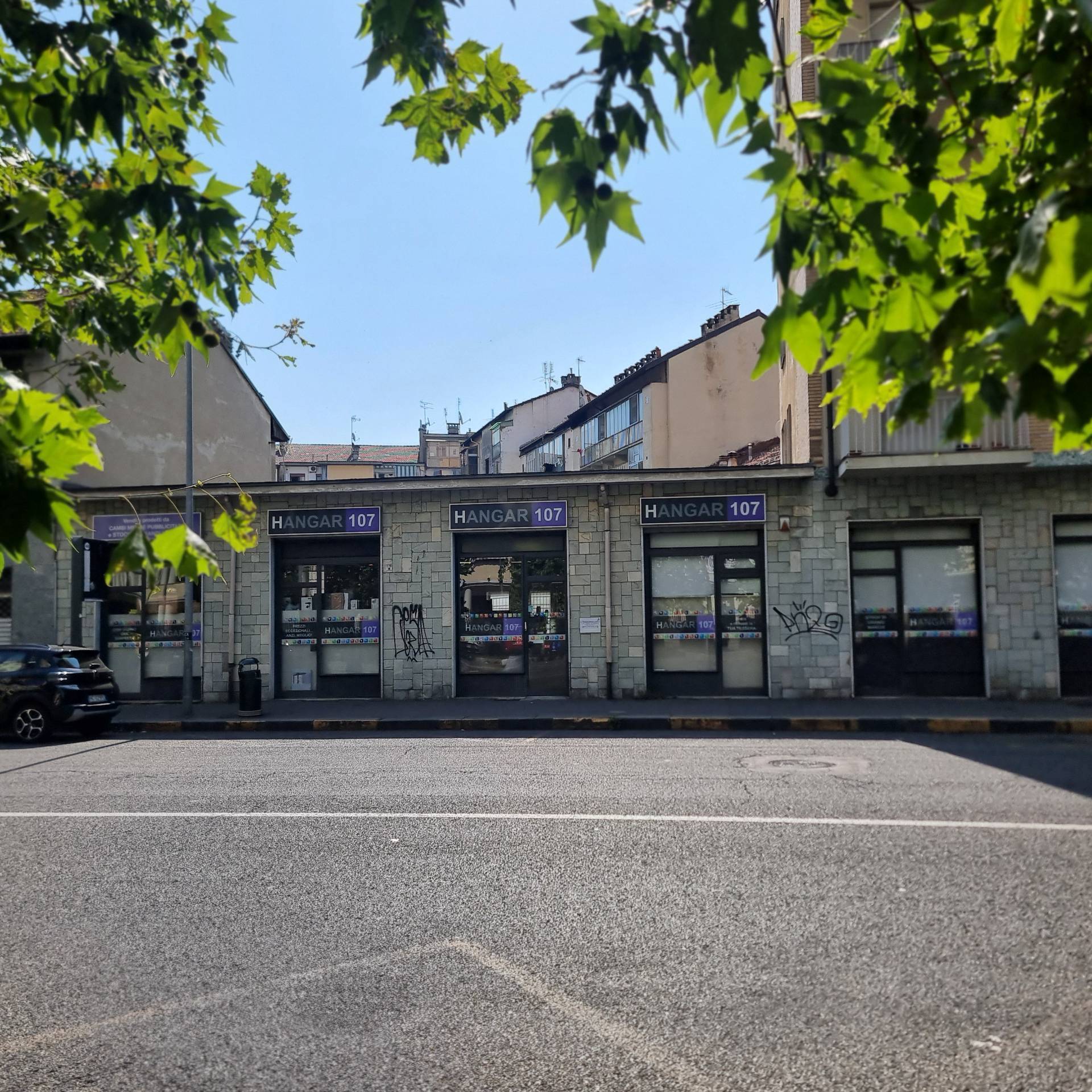 Negozio in vendita a Torino, Barriera Milano