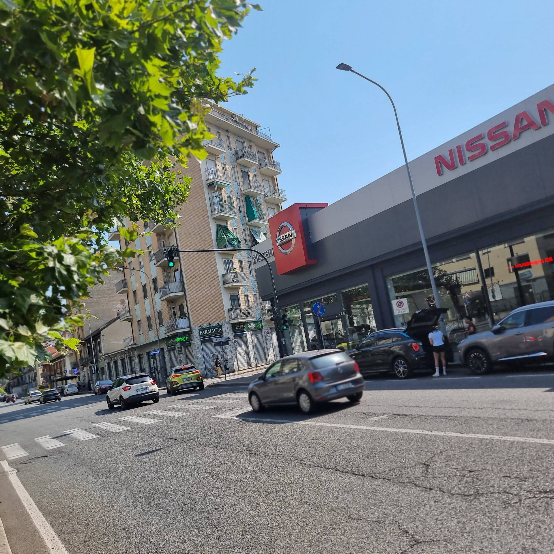 Negozio in vendita a Torino, Barriera Milano