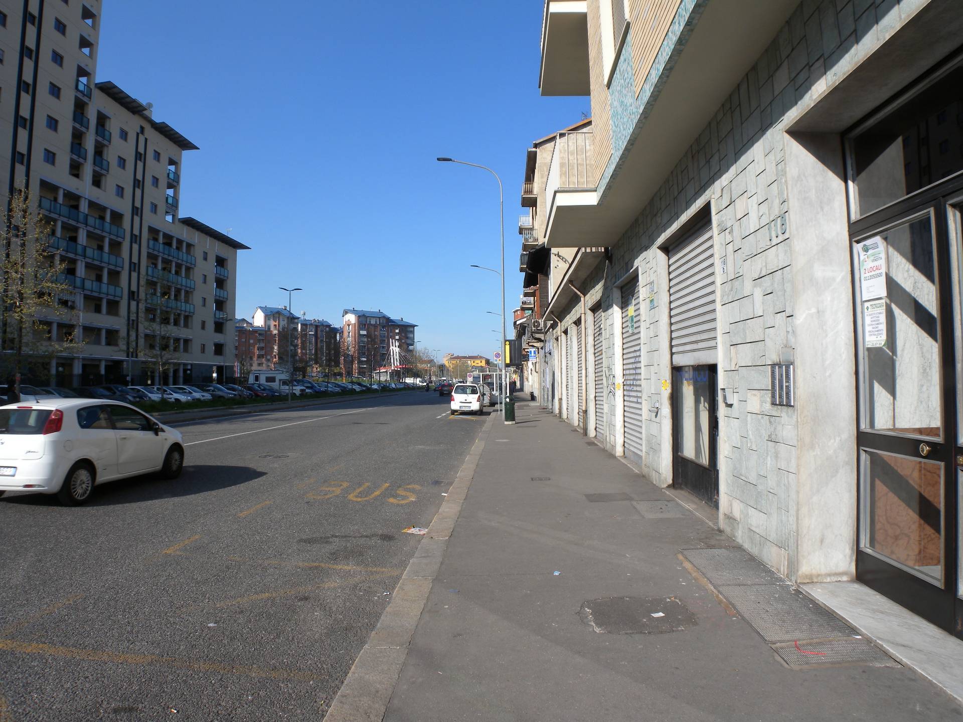 Negozio in vendita a Torino, Barriera Milano
