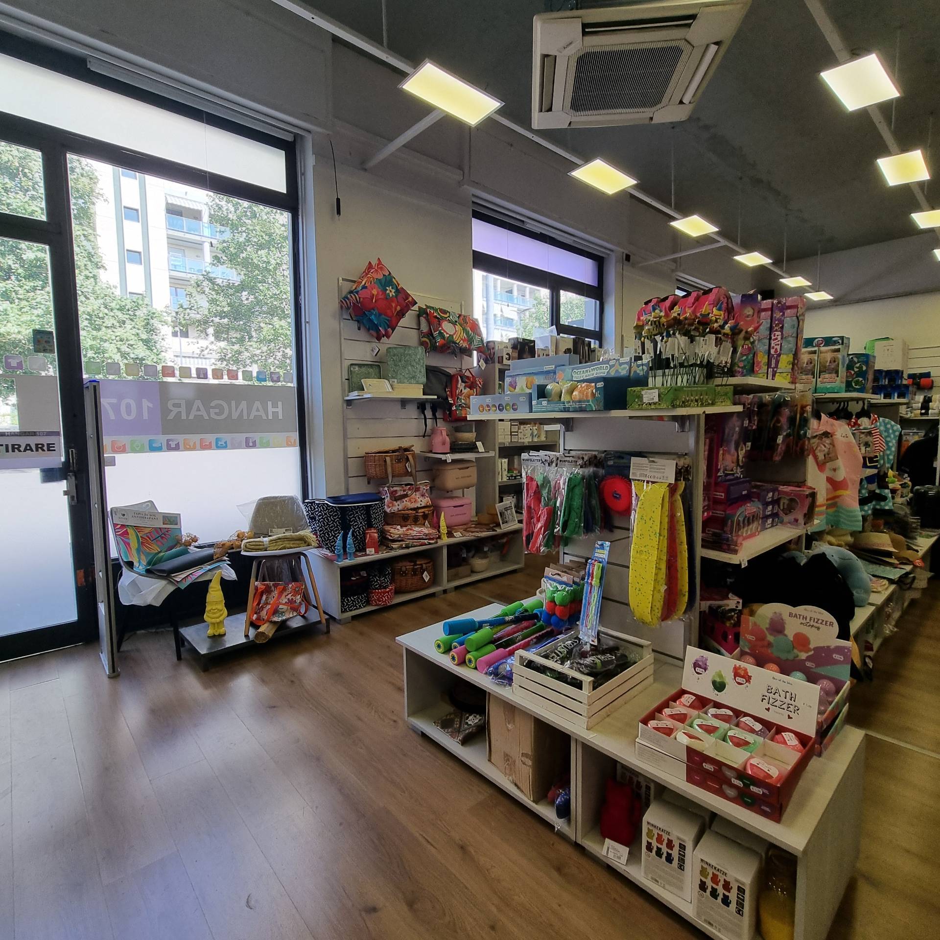 Negozio in vendita a Torino, Barriera Milano