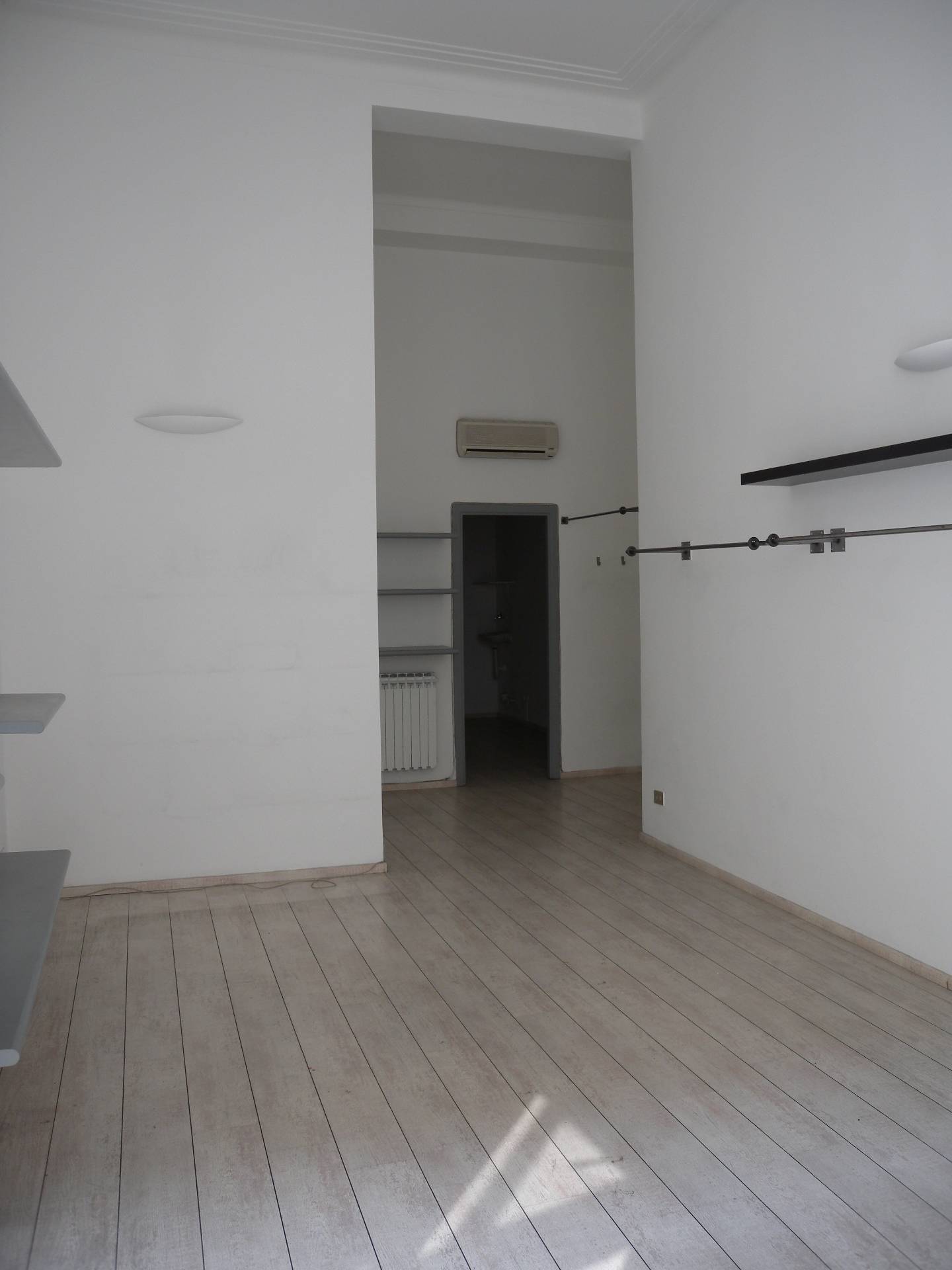 Negozio in vendita a Torino, Centro
