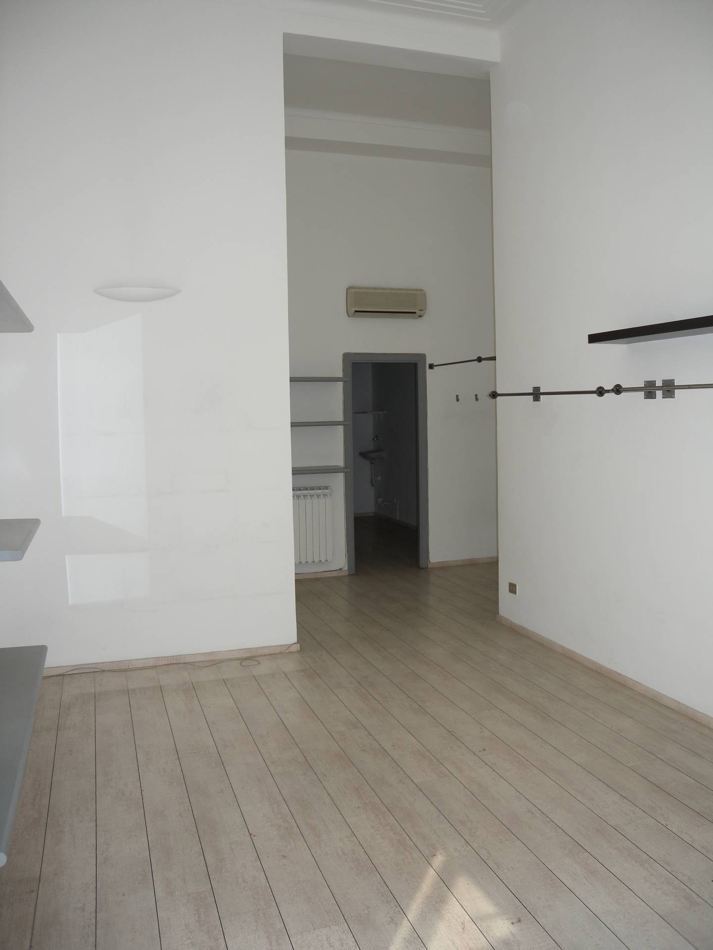 Negozio in vendita a Torino, Centro