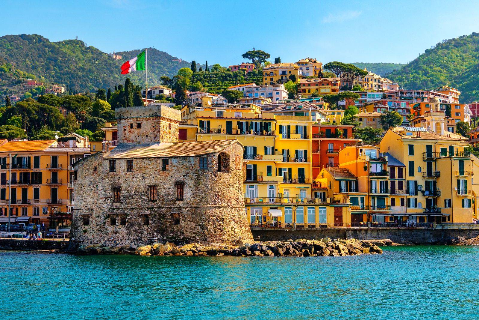 Appartamento in vendita a Rapallo, Centrale