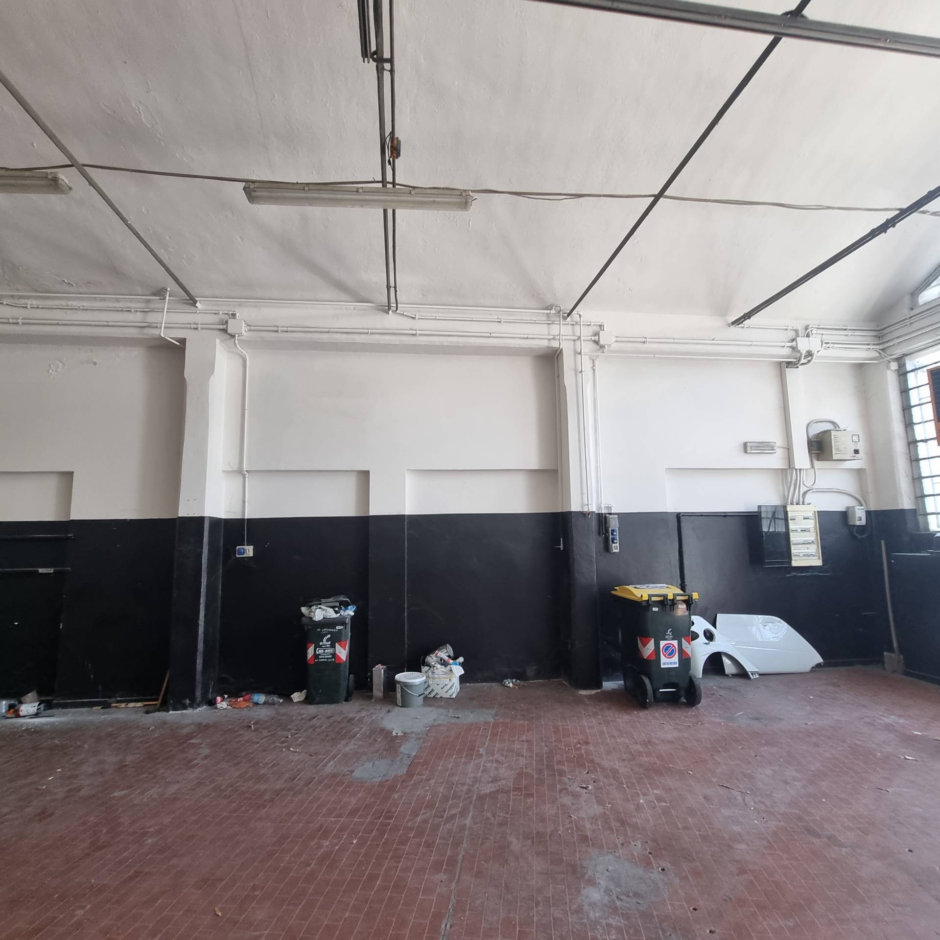 Capannone in vendita a Torino, Valdocco - Aurora
