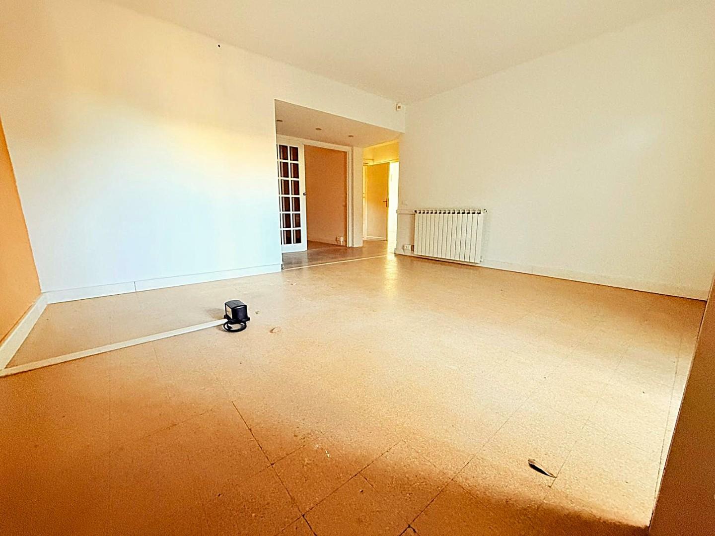 Trilocale con giardino, Massa ronchi