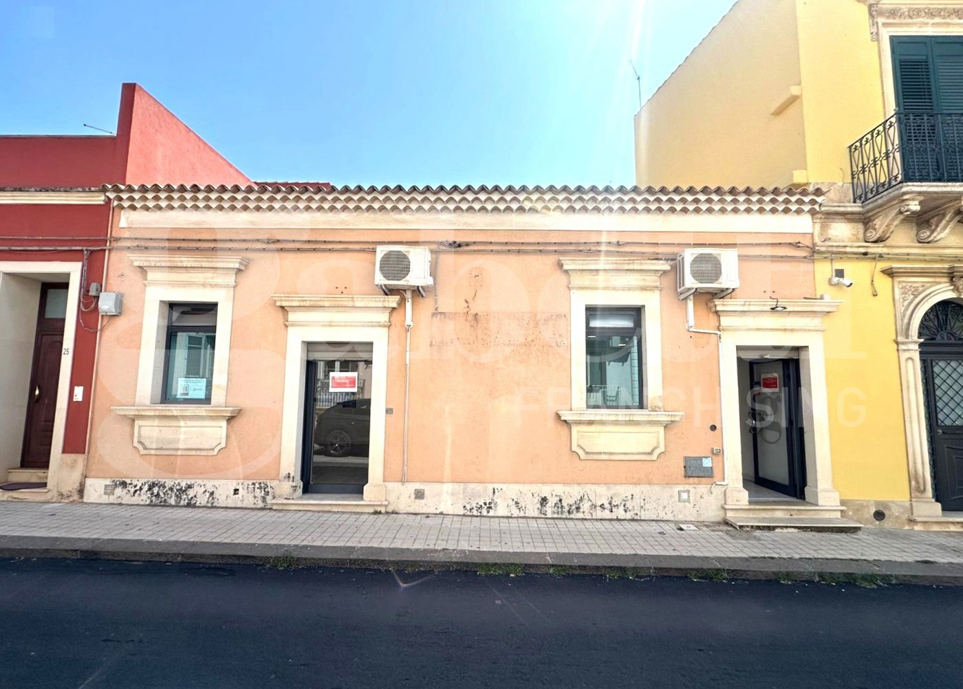 Ufficio in affitto a Avola