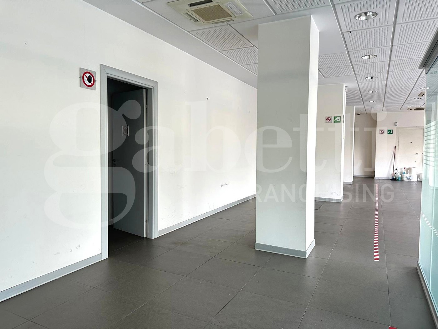 Negozio in affitto a Siracusa