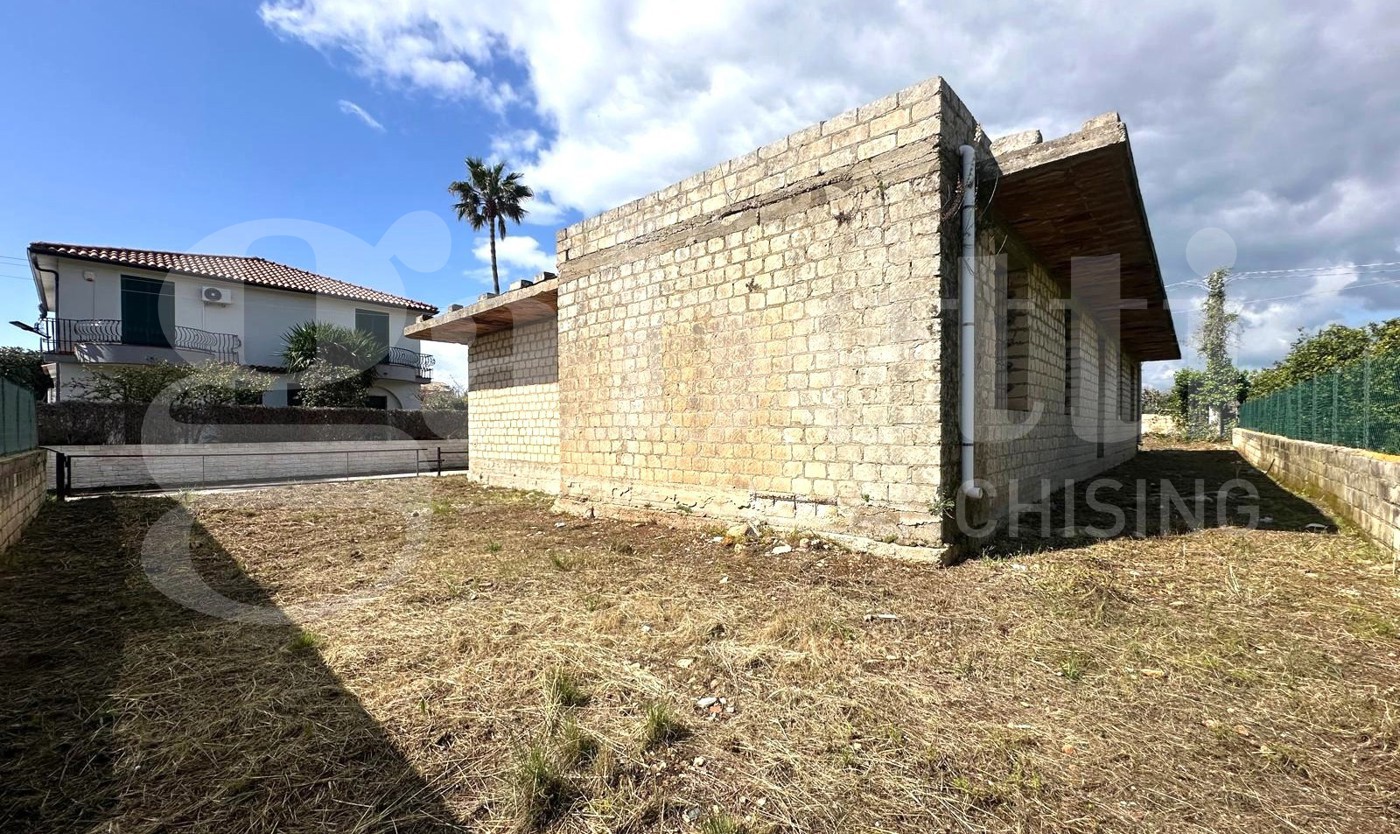 Villa con giardino a Noto