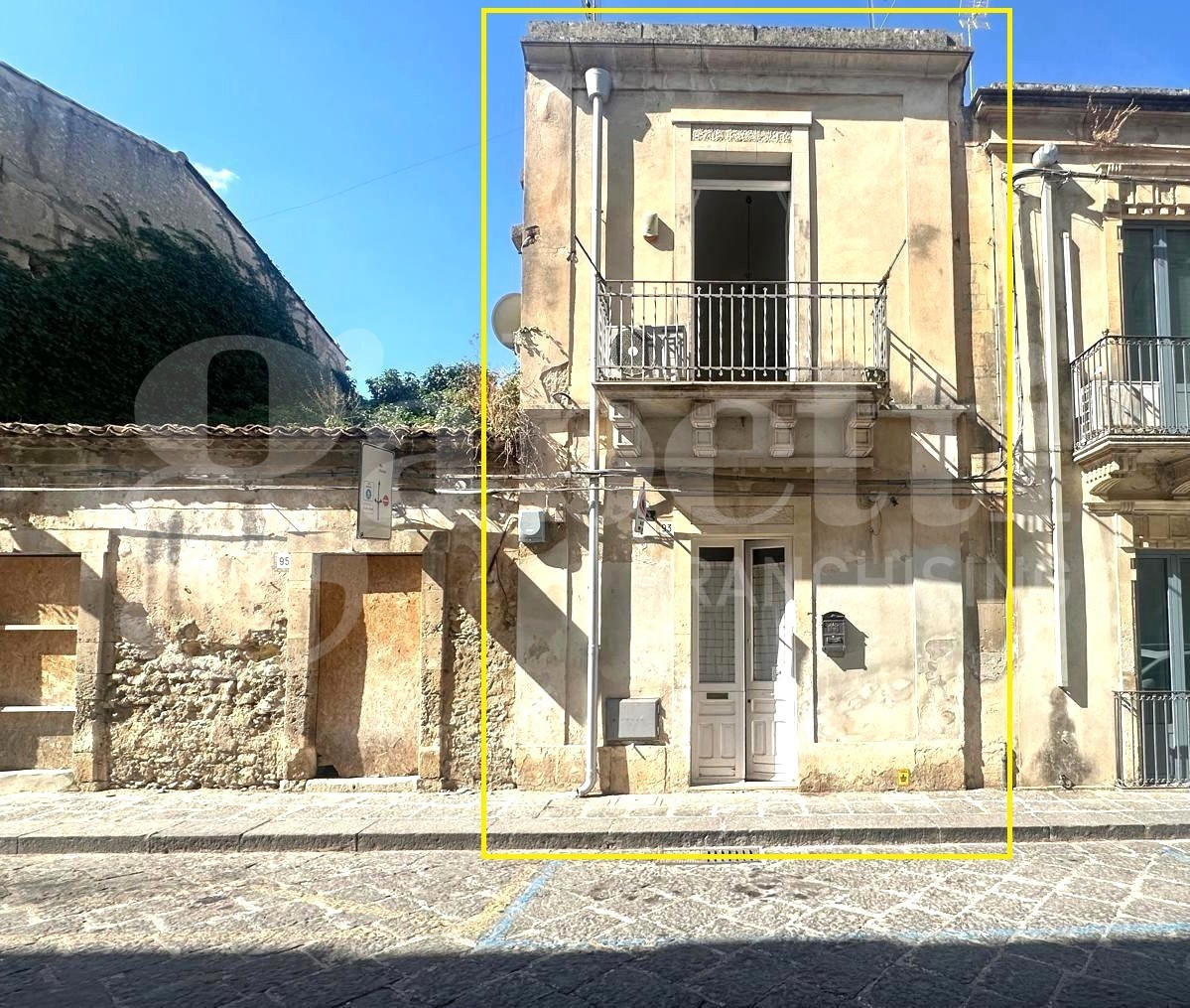 Casa indipendente ristrutturata a Noto