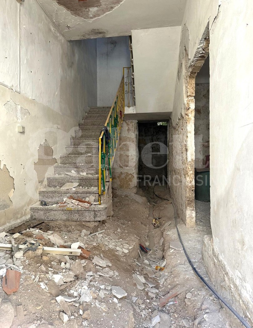 Casa indipendente da ristrutturare a Avola
