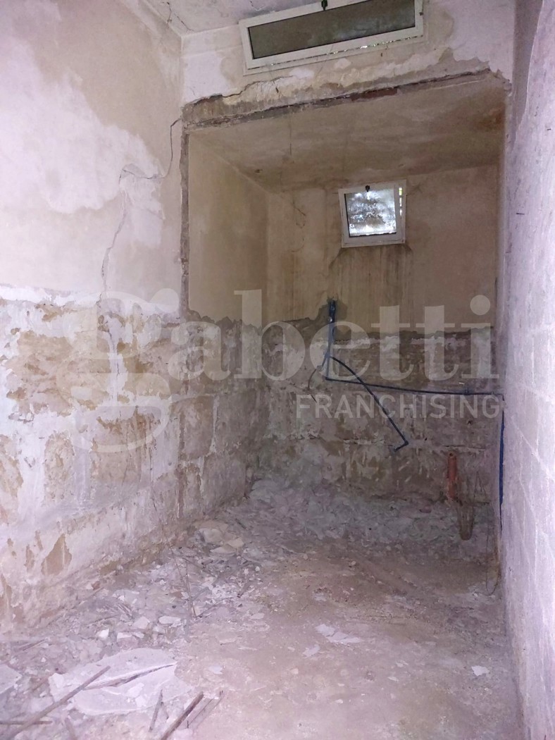 Casa indipendente da ristrutturare a Avola