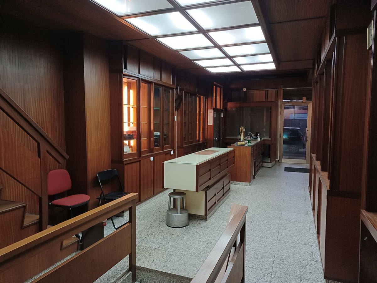 Negozio in vendita a Cagliari