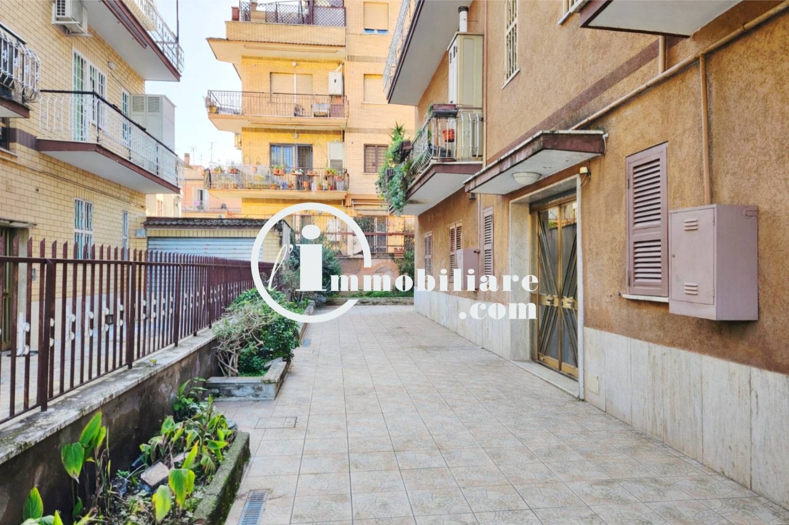 Appartamento in vendita a Roma