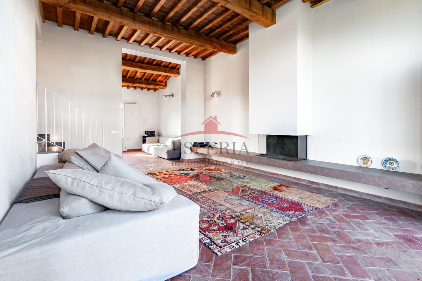 Villa Bifamiliare con giardino a San Giuliano Terme