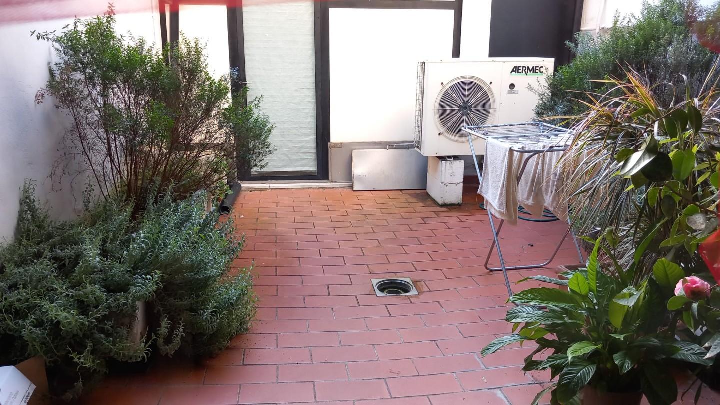 Locale commerciale in vendita, Pisa san martino