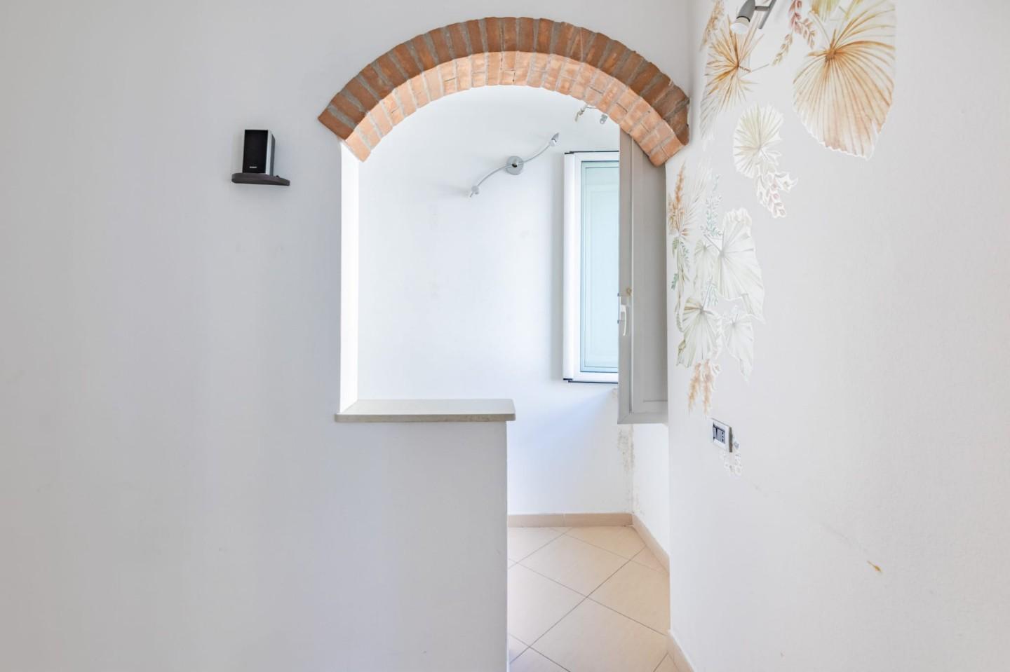 Quadrilocale ristrutturato, Livorno centro