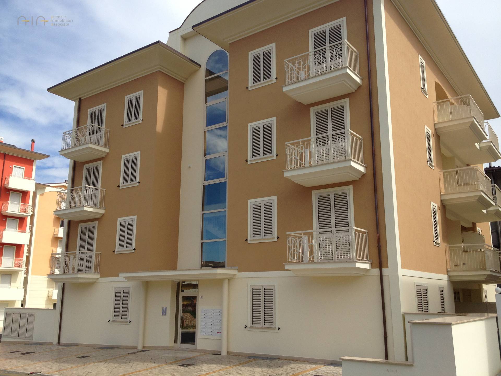 Appartamento nuovo, Alba Adriatica centrale