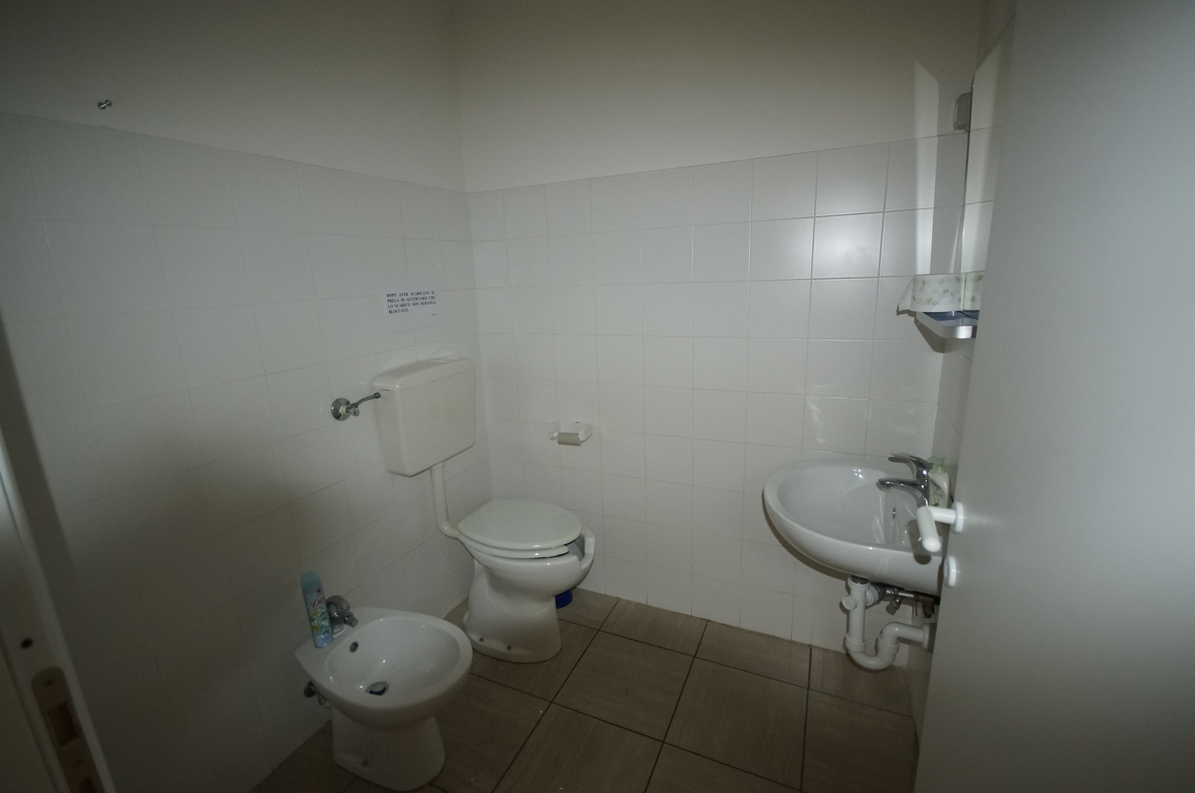 Locale Commerciale in vendita a San Benedetto del Tronto, Porto D'ascoli residenziale