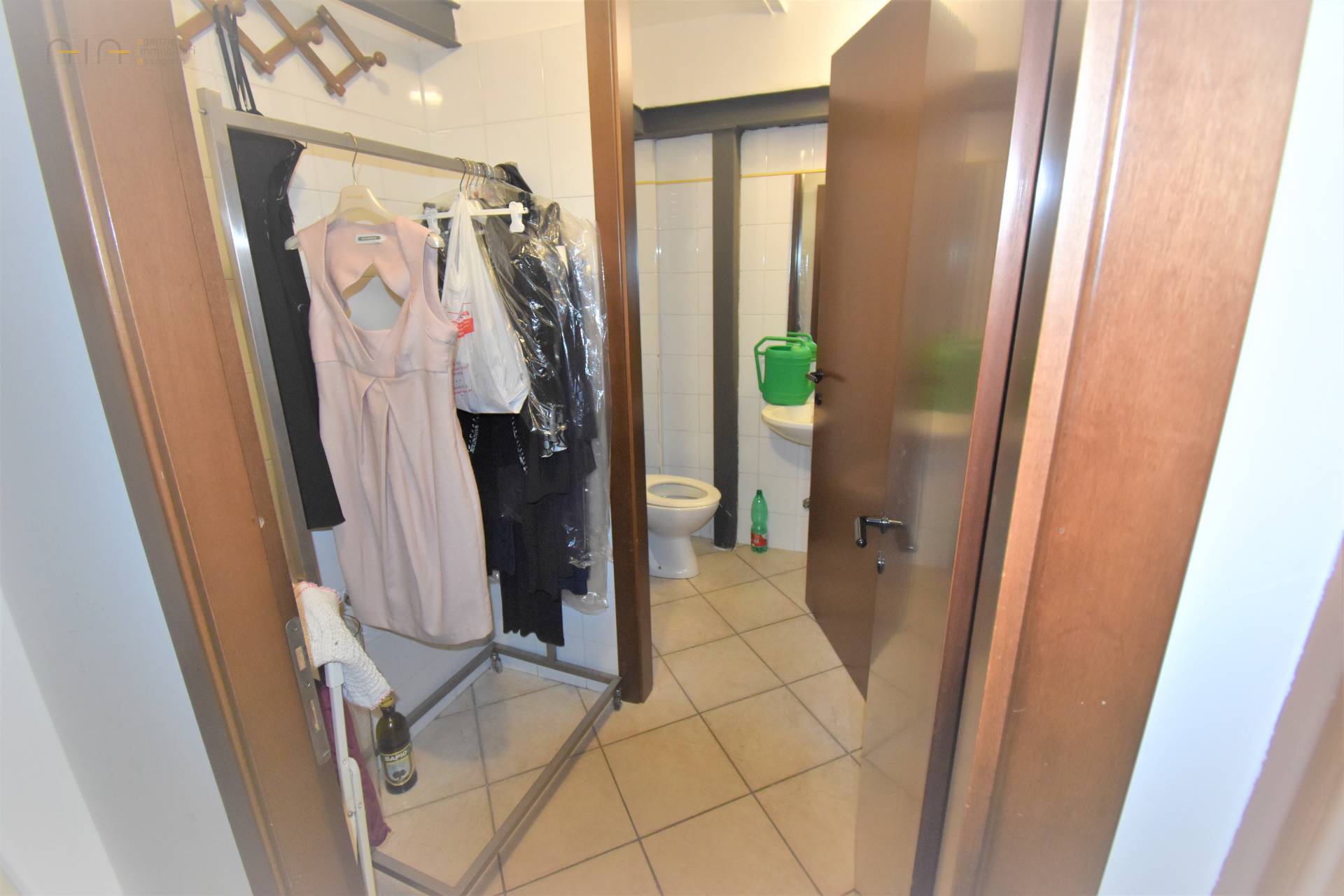 Locale Commerciale in affitto a San Benedetto del Tronto, Centralissima