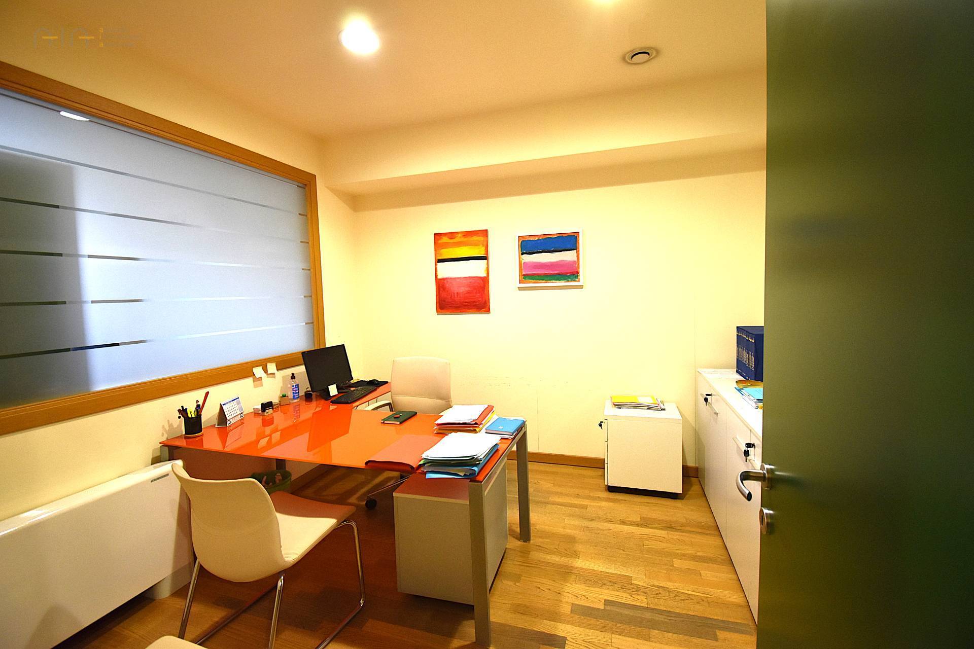 Ufficio / Studio Professionale in vendita a San Benedetto del Tronto, Porto D'ascoli residenziale