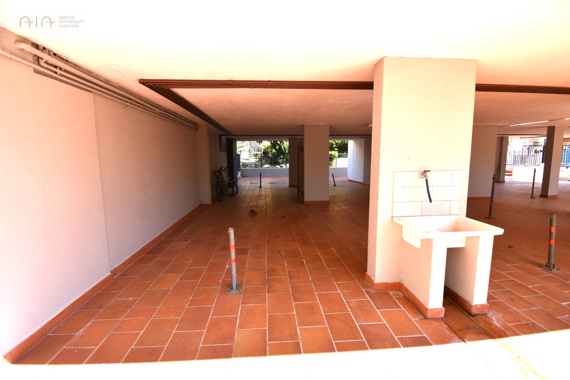 Posto auto in vendita a San Benedetto del Tronto, Porto D'ascoli lungomare