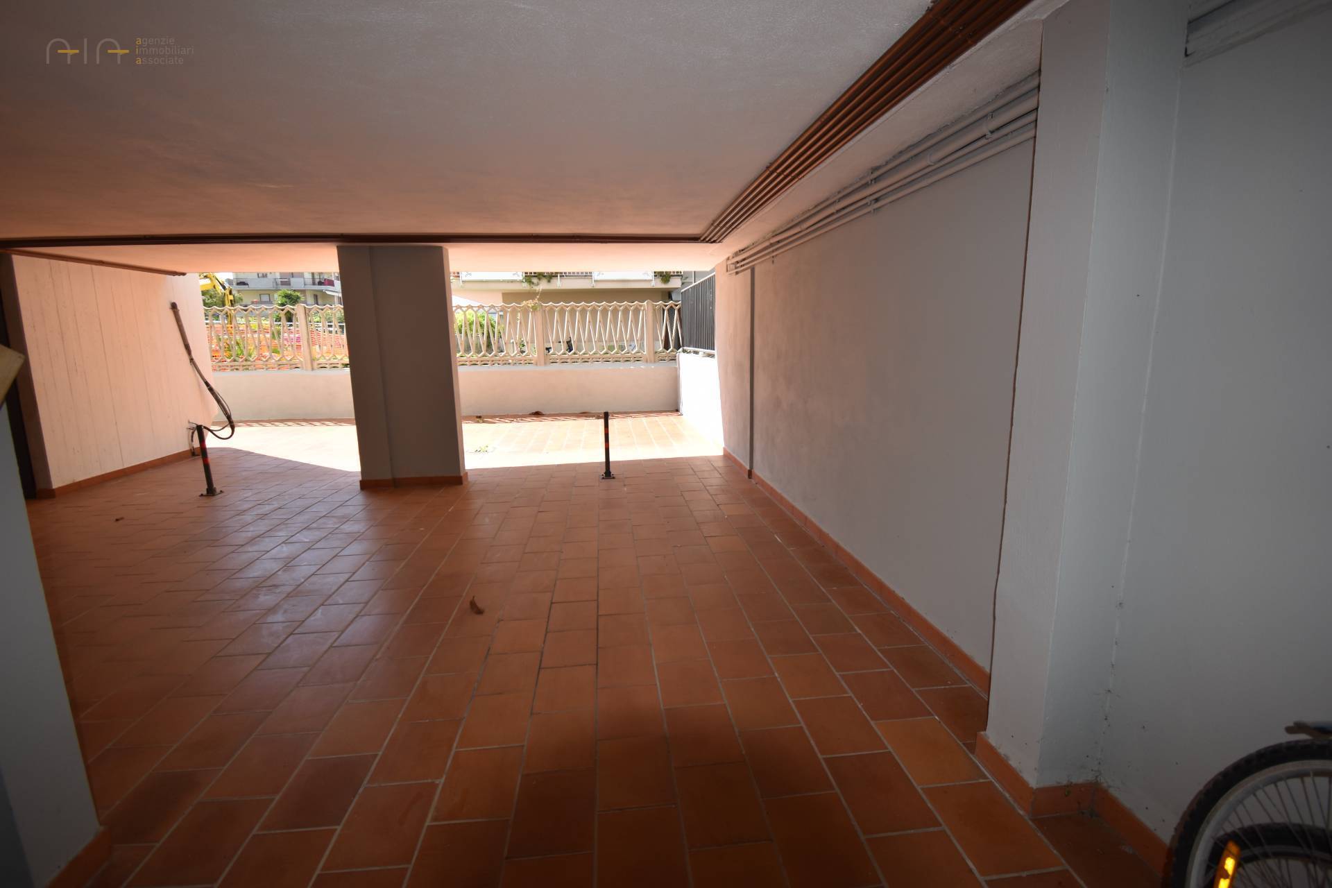 Posto auto in vendita a San Benedetto del Tronto, Porto D'ascoli lungomare