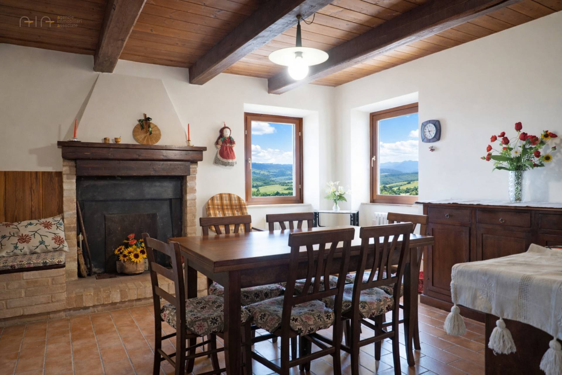 Casale Colonico Rustico in vendita a Belmonte Piceno, Collinare