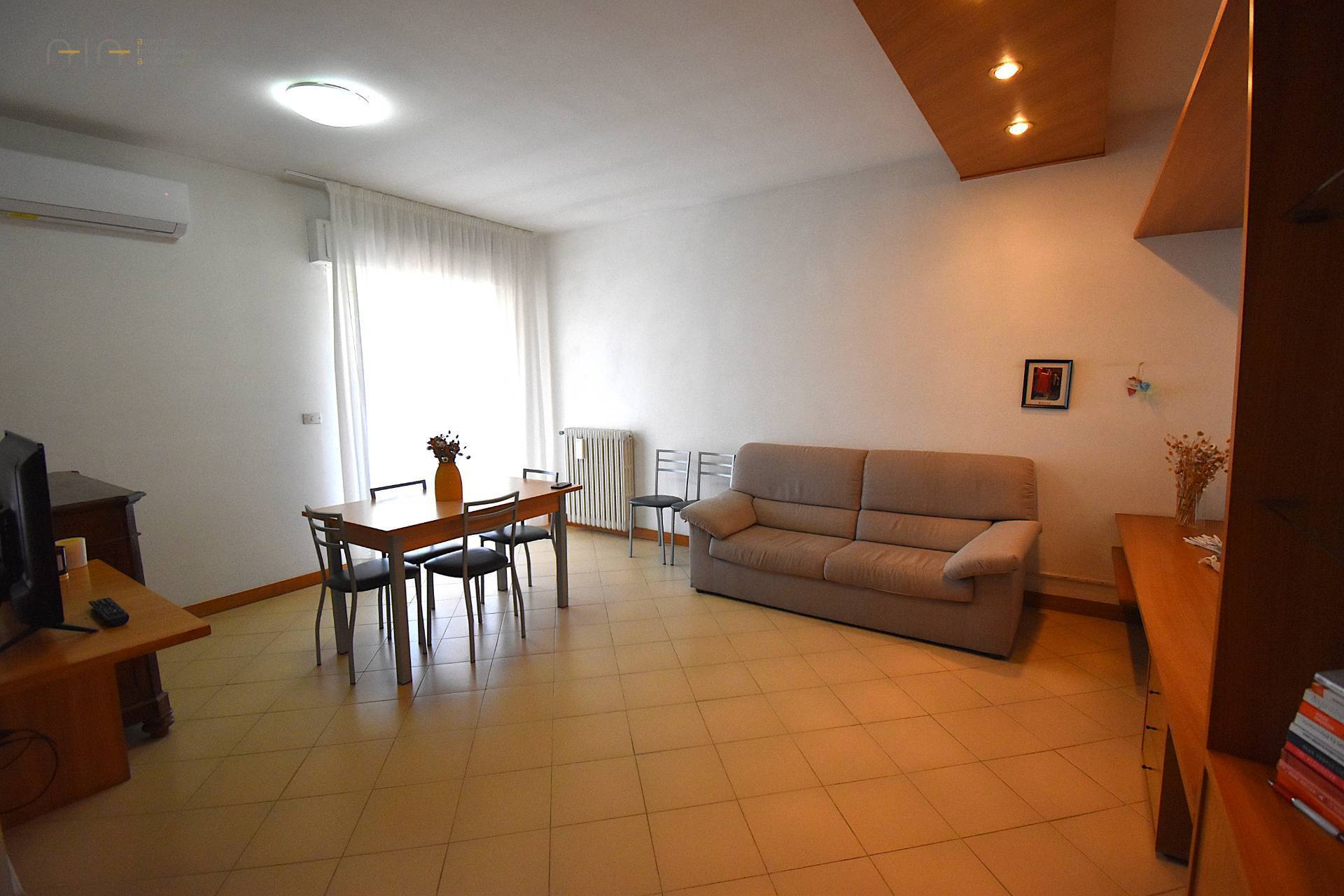 Appartamento in affitto a San Benedetto del Tronto, Porto D'ascoli lungomare