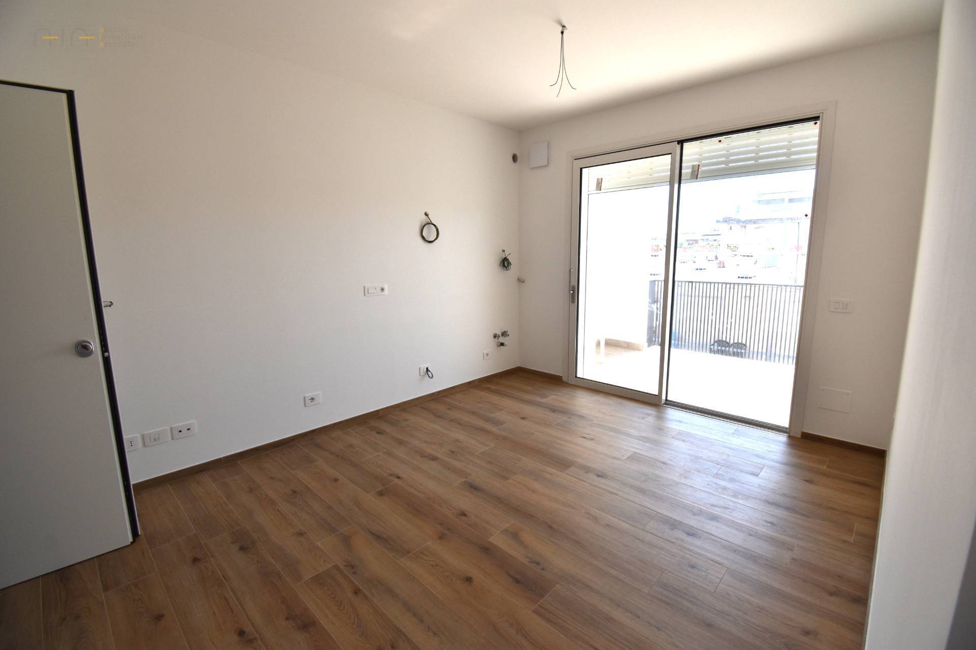 Appartamento in vendita a San Benedetto del Tronto, Porto D'ascoli lungomare