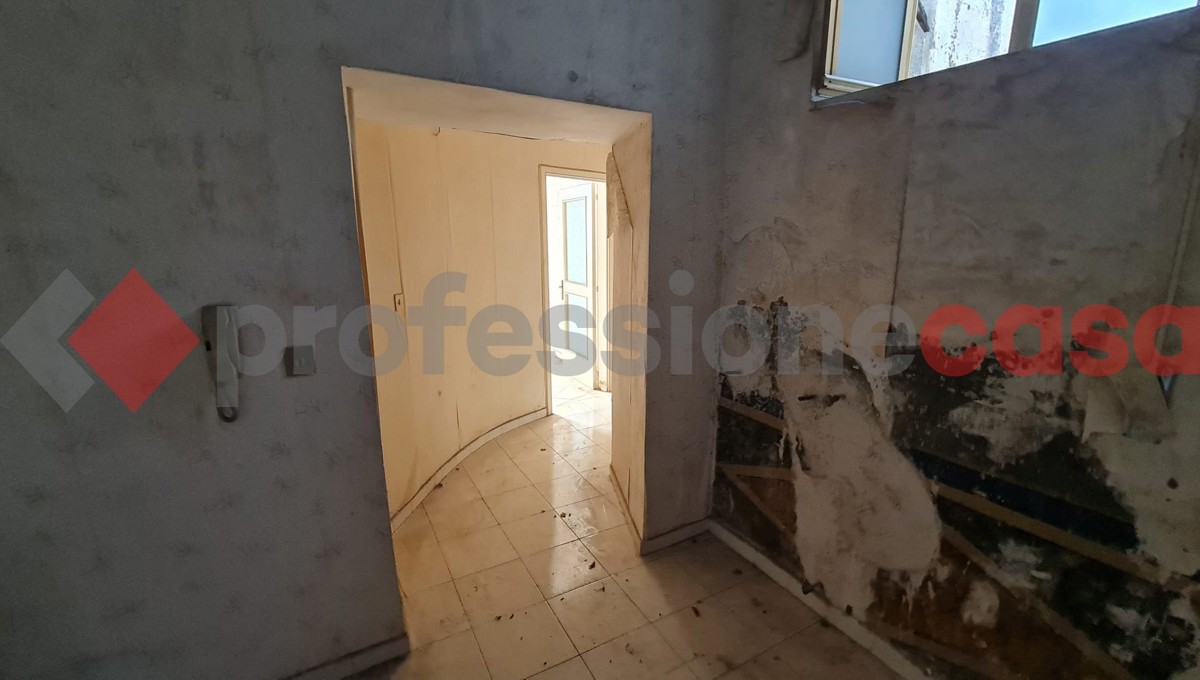 Quadrilocale in vendita a Giffoni Valle Piana