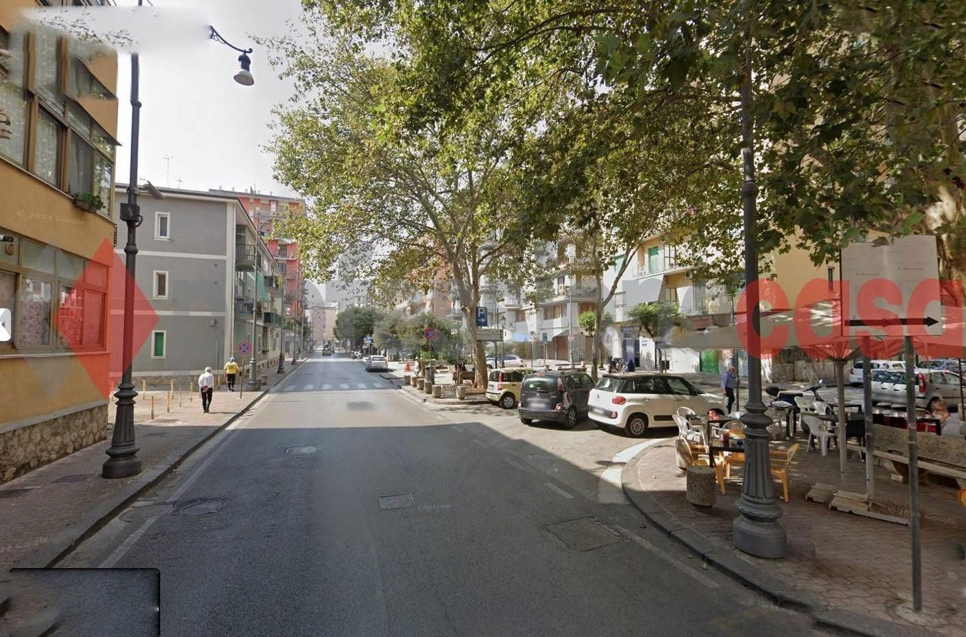Attivit commerciale in vendita a Salerno