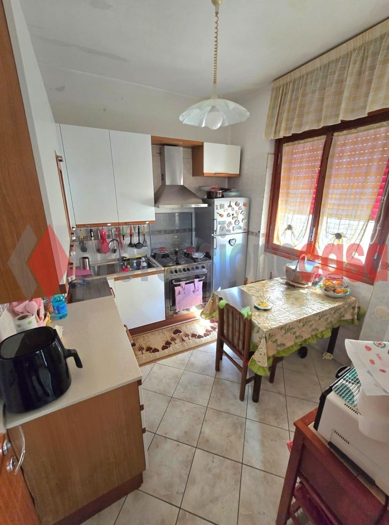 Quadrilocale in vendita a Salerno