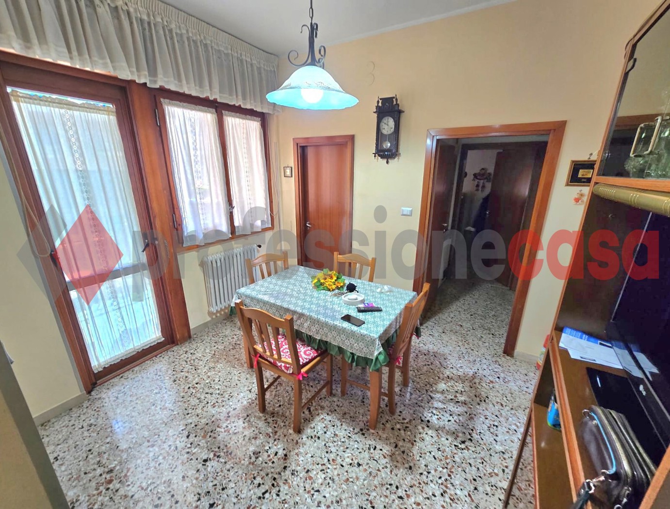 Quadrilocale in vendita a Salerno