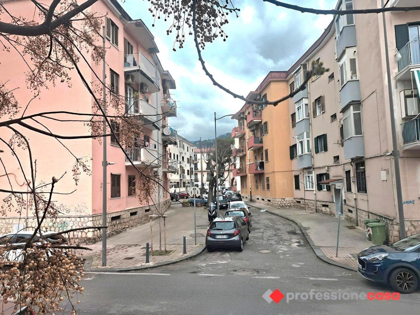 Bilocale in vendita a Salerno