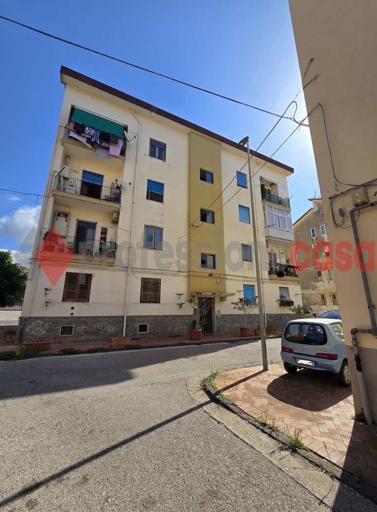 Trilocale in vendita a Salerno