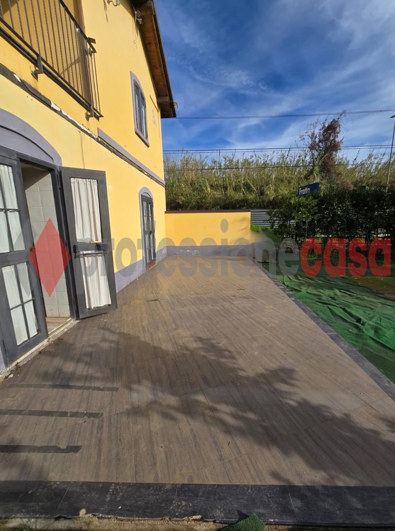 Casa indipendente in affitto a Salerno