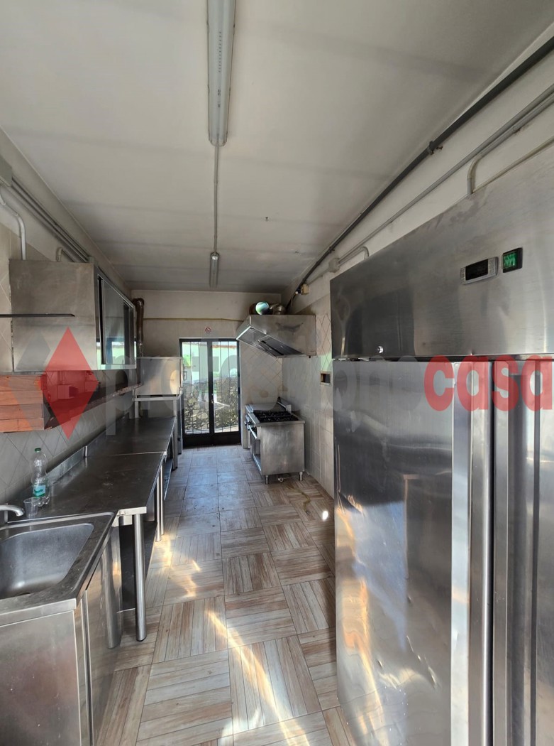 Casa indipendente in affitto a Salerno