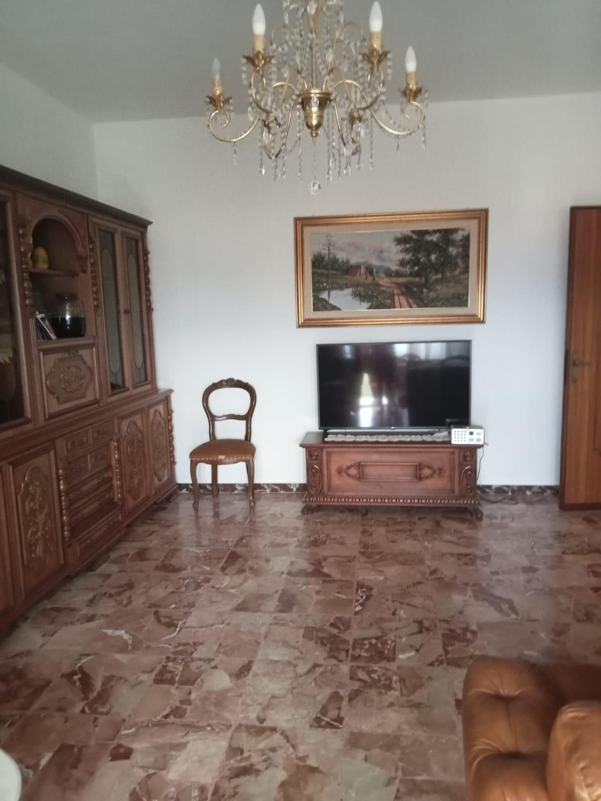 Quadrilocale arredato in affitto a Tresana