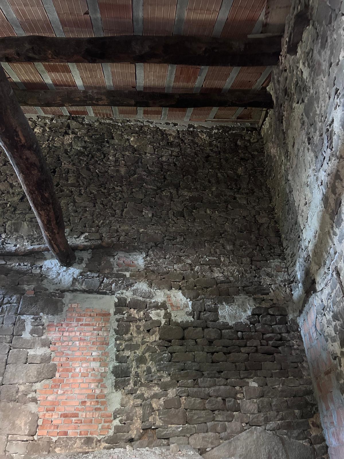 Locale commerciale in vendita, Casola in Lunigiana reusa padula