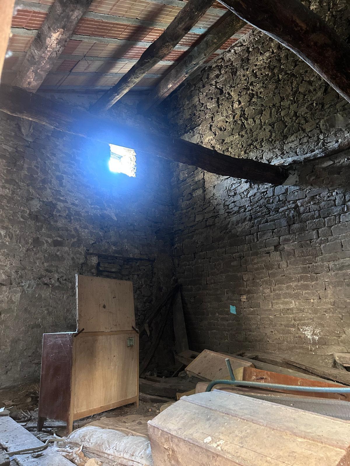 Locale commerciale in vendita, Casola in Lunigiana reusa padula