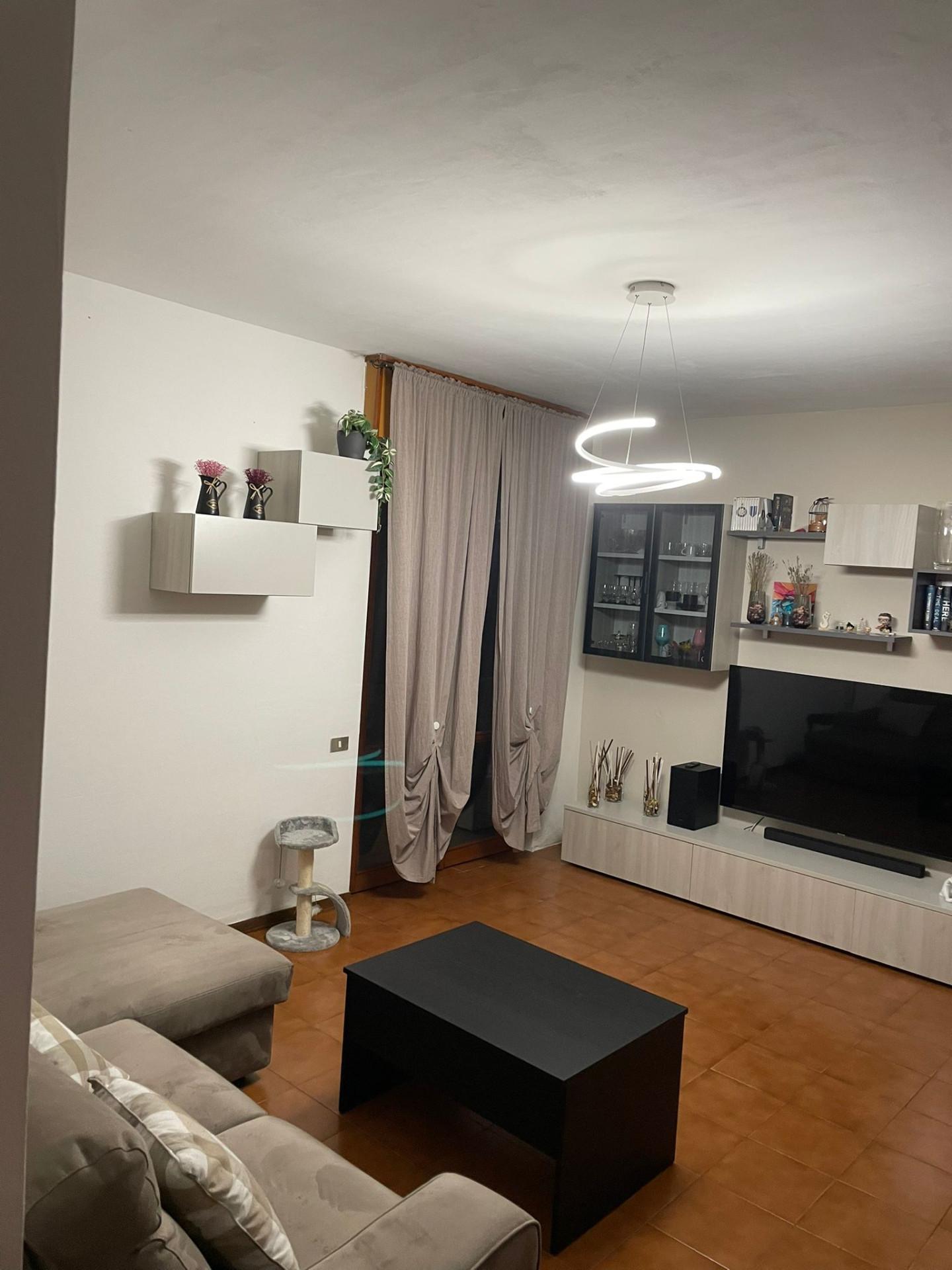 Appartamento in vendita a Podenzana