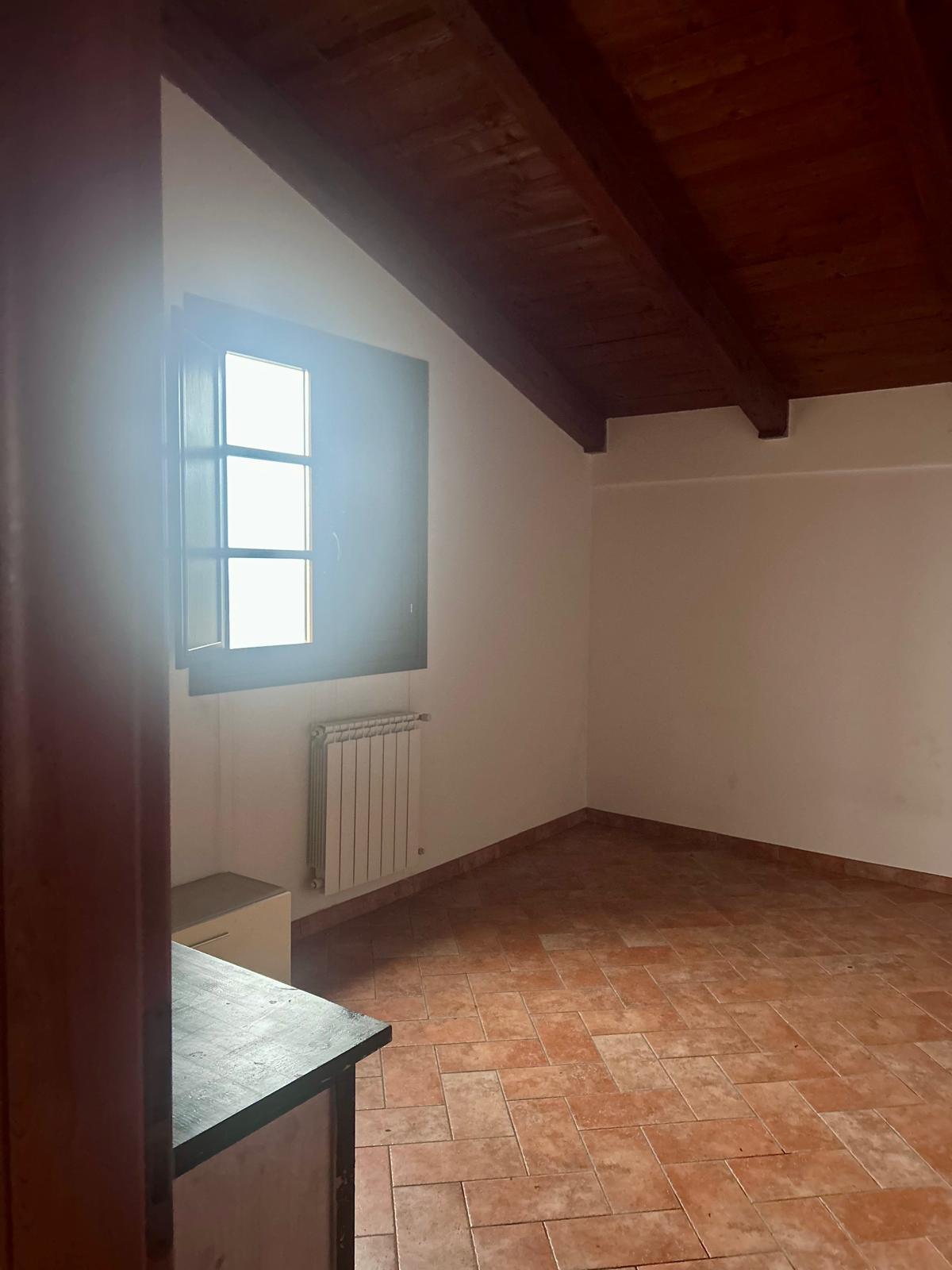 Trilocale in affitto a Tresana